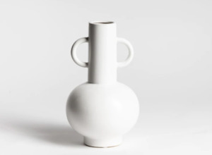 Products: Louis Vase - White