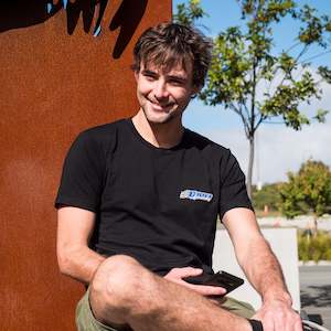 merchandise: DA Logo Tee