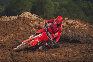 GASGAS MC 125 2026 - Small-Bore, Big Fun - Order Now!