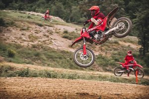 GASGAS MC450F 2024 - RUNOUT SPECIAL SAVE $2930, DEAL WON'T BE REPEATED