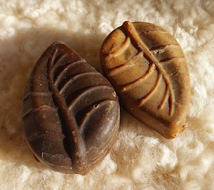 Products: All Natural Coffee Body Scrub. Luxuriously crafted soap to moisturise and cleanse skin naturally. - Dr Watkins' Essentials