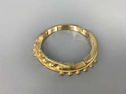 Transmission: Synchro Ring Type 1 3rd or 4th Gear