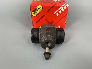 Wheel Cylinder Rear Kombi 1955-1971