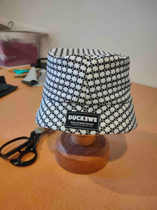 Products: Ska Bucket Hat Duckewe HQ