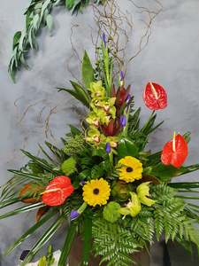 Arrangements: Corporate Designer piece