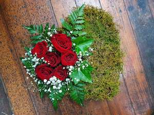 Valentines Day: Bed of Roses