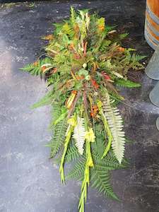 Sympathy Tributes: Rustic casket spray