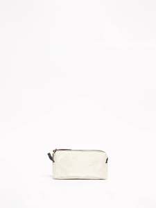 Blush Cosmetic Bag Crema