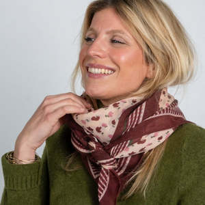 By Designer Mens: Billy Belt Amélie Wool Scarf