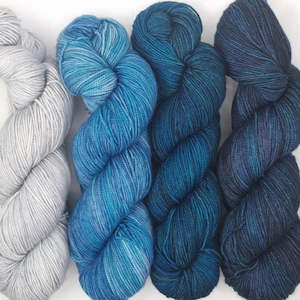 Westknits 2025 Mystery MusiKAL set - Sing the blues