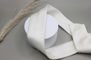 Products: 8033 Dylin's Bridal