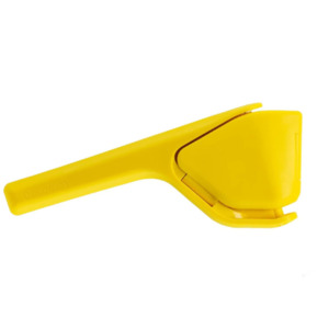 Kitchen Bathroom: Flucier - Lemon