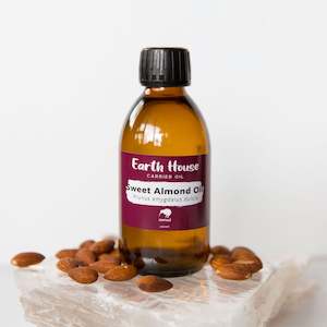 Carrier Oil: Sweet Almond Oil