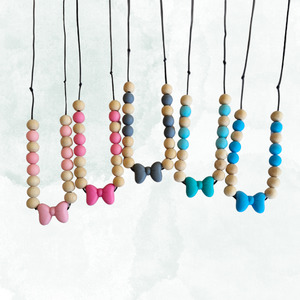 Teething: Teething Necklace - Bows