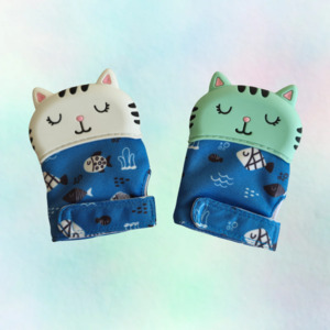 Teething: Teething Mitts - Cats