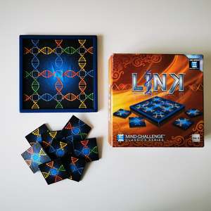 Mathematics: Link tiles mind challenge
