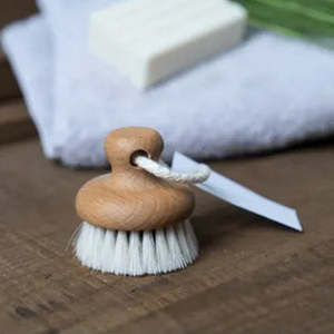 Bathroom: Eco Beechwood Face Brush