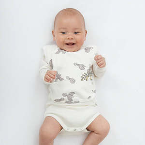 Feeding Weaning: Organic Cotton Lycra Bib - Native Birds