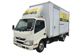 Hire A Truck: 17 m3 box with tail lift