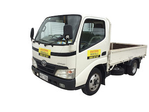 Hire A Truck: 3.1 m flat deck