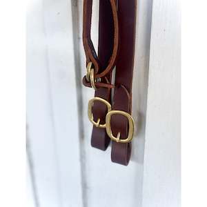 East Bridles Reins Halters: Easts Latigo Leather Reins with Brass Buckles