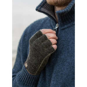 Possum Merino Accessories: Noble Wilde Polyprop Fingerless Glove