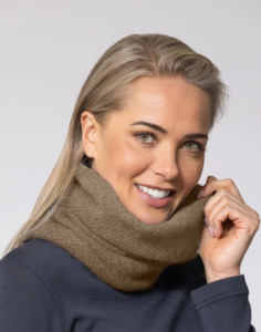 Noble Wilde Possum Merino Moss Stitch Neck Warmer - Latte