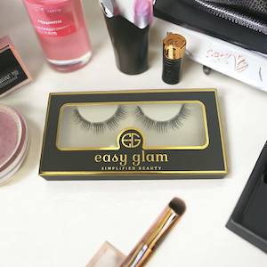 Easy Lashes: Easy Glam Single Lash Peak Perfect
