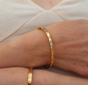 Products: Waterproof Bangle Brie Bangle