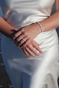 Products: Amara Ring EAU VIVE