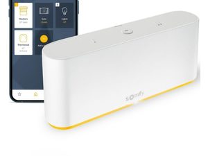Products: Zigbee Smartphone TaHoma Switch