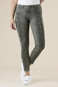 Outfit Fourteen: REVRESIBLE JEANS CAMMO