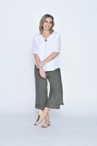 3/4 SIDE BUTTON LAYERED BEACH PANT KHAKI