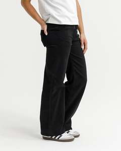 Jeans: JENNIFER JEANS JET BLACK