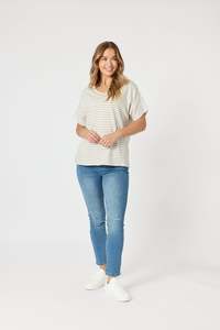 Threadz: TYLA STRIPE TEE NATURAL/WHITE