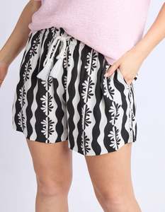 Shorts: CASA SHORT
