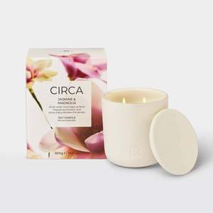 JASMINE & MAGNOLIA 300g CANDLE