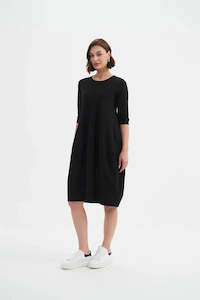 Tirelli Diagonal Seam Winter Dress Black