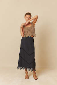 Indi & Cold BK208 Double Gauze Skirt Black