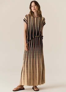 Pol: Pol Tedd Knit Tee Ink Camel