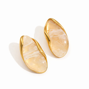 Jewllery: Mē the Label Molten Ivory Earrings