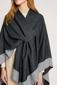 Knitwear: Eb & Ive Ayla Cape One Size Char Grey