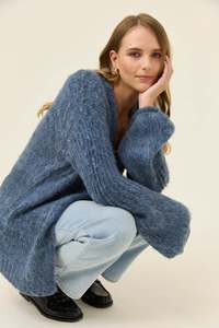 Isle of Mine Pallas Relaxed Cardigan ONE SIZE Navy