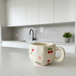 Sustainable Kitchen And Laundry Accessories: Garcia  Cherry Mug - White Red
