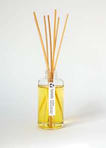 Reed Diffusers: Cinnamon Orange - Reed Diffuser