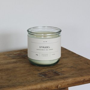Strudel Scented Candle Online Ecológica candle co