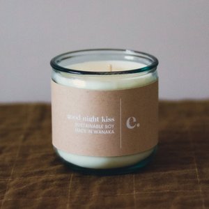 Products: Good Night Kiss Soy Candle Online Ecológica candle co