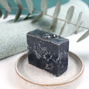 Products: Detox Facial Cleanser from Zao Essence of Nature