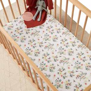 Snuggle Hunny Kids Fitted Cot Sheets: Fitted Cot Sheet : Berry