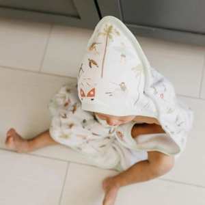 New: Hooded Bath Towel : Maui